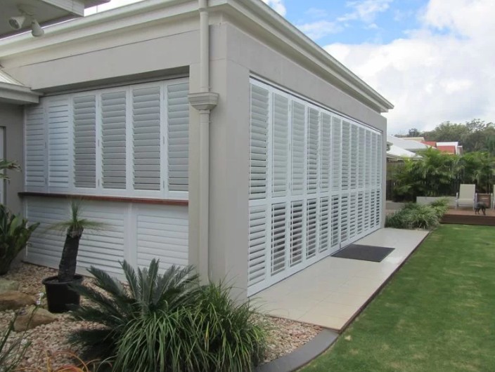 Roller Shutter Installation: Enhancing Security and Convenience